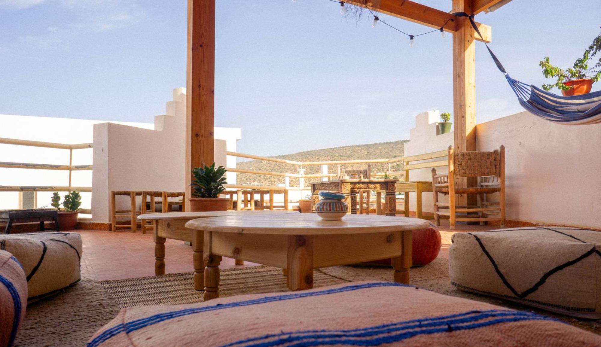 Arima Surf House Hostel Tamraght Buitenkant foto